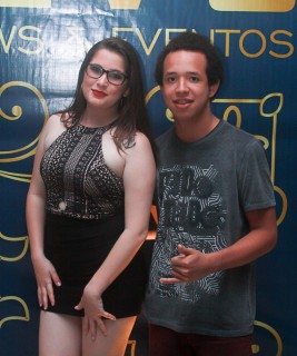 
<a style='margin-left: 5px;' class='btn btn-xs btn-social btn-facebook' href='https://www.facebook.com/sharer/sharer.php?u=https://www.galeramix.com.br/imagem/a45/800-800-90/conteudo/site_galerias/45/live-eventos-galera-mix-94.jpg' rel='popup' data-width='500' data-height='400'><i class='fa fa-facebook'></i>Compartilhar <span class='hidden-xs'>no Facebook</span>
</a> 
<a class='btn btn-default btn-xs' target='_blank' href='imagem/a45/800-800-90/conteudo/site_galerias/45/live-eventos-galera-mix-94.jpg'>
<span class='glyphicon glyphicon-cloud-download'></span> Salvar
</a>
