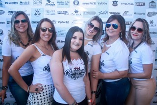 
            <a style='margin-left: 5px;' class='btn btn-xs btn-social btn-facebook' href='https://www.facebook.com/sharer/sharer.php?u=https://www.galeramix.com.br/imagem/a46/800-800-90/conteudo/site_galerias/46/churrascada-afajti-tijucas-galera-mix-14.jpg' rel='popup' data-width='500' data-height='400'><i class='fa fa-facebook'></i>Compartilhar <span class='hidden-xs'>no Facebook</span>
        </a> 
        <a class='btn btn-default btn-xs' target='_blank' href='imagem/a46/800-800-90/conteudo/site_galerias/46/churrascada-afajti-tijucas-galera-mix-14.jpg'>
            <span class='glyphicon glyphicon-cloud-download'></span> Salvar
        </a>
        