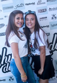 
<a style='margin-left: 5px;' class='btn btn-xs btn-social btn-facebook' href='https://www.facebook.com/sharer/sharer.php?u=https://www.galeramix.com.br/imagem/a46/800-800-90/conteudo/site_galerias/46/churrascada-afajti-tijucas-galera-mix-20.jpg' rel='popup' data-width='500' data-height='400'><i class='fa fa-facebook'></i>Compartilhar <span class='hidden-xs'>no Facebook</span>
</a> 
<a class='btn btn-default btn-xs' target='_blank' href='imagem/a46/800-800-90/conteudo/site_galerias/46/churrascada-afajti-tijucas-galera-mix-20.jpg'>
<span class='glyphicon glyphicon-cloud-download'></span> Salvar
</a>
