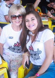 
<a style='margin-left: 5px;' class='btn btn-xs btn-social btn-facebook' href='https://www.facebook.com/sharer/sharer.php?u=https://www.galeramix.com.br/imagem/a46/800-800-90/conteudo/site_galerias/46/churrascada-afajti-tijucas-galera-mix-36.jpg' rel='popup' data-width='500' data-height='400'><i class='fa fa-facebook'></i>Compartilhar <span class='hidden-xs'>no Facebook</span>
</a> 
<a class='btn btn-default btn-xs' target='_blank' href='imagem/a46/800-800-90/conteudo/site_galerias/46/churrascada-afajti-tijucas-galera-mix-36.jpg'>
<span class='glyphicon glyphicon-cloud-download'></span> Salvar
</a>
