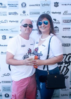 
<a style='margin-left: 5px;' class='btn btn-xs btn-social btn-facebook' href='https://www.facebook.com/sharer/sharer.php?u=https://www.galeramix.com.br/imagem/a46/800-800-90/conteudo/site_galerias/46/churrascada-afajti-tijucas-galera-mix-4.jpg' rel='popup' data-width='500' data-height='400'><i class='fa fa-facebook'></i>Compartilhar <span class='hidden-xs'>no Facebook</span>
</a> 
<a class='btn btn-default btn-xs' target='_blank' href='imagem/a46/800-800-90/conteudo/site_galerias/46/churrascada-afajti-tijucas-galera-mix-4.jpg'>
<span class='glyphicon glyphicon-cloud-download'></span> Salvar
</a>
