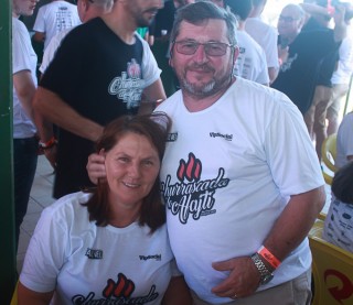 
<a style='margin-left: 5px;' class='btn btn-xs btn-social btn-facebook' href='https://www.facebook.com/sharer/sharer.php?u=https://www.galeramix.com.br/imagem/a46/800-800-90/conteudo/site_galerias/46/churrascada-afajti-tijucas-galera-mix-46.jpg' rel='popup' data-width='500' data-height='400'><i class='fa fa-facebook'></i>Compartilhar <span class='hidden-xs'>no Facebook</span>
</a> 
<a class='btn btn-default btn-xs' target='_blank' href='imagem/a46/800-800-90/conteudo/site_galerias/46/churrascada-afajti-tijucas-galera-mix-46.jpg'>
<span class='glyphicon glyphicon-cloud-download'></span> Salvar
</a>
