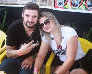 
<a style='margin-left: 5px;' class='btn btn-xs btn-social btn-facebook' href='https://www.facebook.com/sharer/sharer.php?u=https://www.galeramix.com.br/imagem/a46/800-800-90/conteudo/site_galerias/46/churrascada-afajti-tijucas-galera-mix-56.jpg' rel='popup' data-width='500' data-height='400'><i class='fa fa-facebook'></i>Compartilhar <span class='hidden-xs'>no Facebook</span>
</a> 
<a class='btn btn-default btn-xs' target='_blank' href='imagem/a46/800-800-90/conteudo/site_galerias/46/churrascada-afajti-tijucas-galera-mix-56.jpg'>
<span class='glyphicon glyphicon-cloud-download'></span> Salvar
</a>
