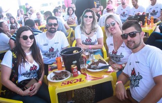 
<a style='margin-left: 5px;' class='btn btn-xs btn-social btn-facebook' href='https://www.facebook.com/sharer/sharer.php?u=https://www.galeramix.com.br/imagem/a46/800-800-90/conteudo/site_galerias/46/churrascada-afajti-tijucas-galera-mix-58.jpg' rel='popup' data-width='500' data-height='400'><i class='fa fa-facebook'></i>Compartilhar <span class='hidden-xs'>no Facebook</span>
</a> 
<a class='btn btn-default btn-xs' target='_blank' href='imagem/a46/800-800-90/conteudo/site_galerias/46/churrascada-afajti-tijucas-galera-mix-58.jpg'>
<span class='glyphicon glyphicon-cloud-download'></span> Salvar
</a>
