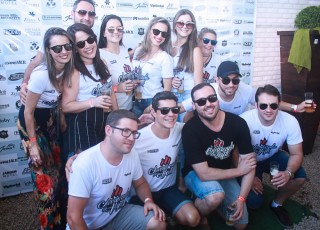 
<a style='margin-left: 5px;' class='btn btn-xs btn-social btn-facebook' href='https://www.facebook.com/sharer/sharer.php?u=https://www.galeramix.com.br/imagem/a46/800-800-90/conteudo/site_galerias/46/churrascada-afajti-tijucas-galera-mix-71.jpg' rel='popup' data-width='500' data-height='400'><i class='fa fa-facebook'></i>Compartilhar <span class='hidden-xs'>no Facebook</span>
</a> 
<a class='btn btn-default btn-xs' target='_blank' href='imagem/a46/800-800-90/conteudo/site_galerias/46/churrascada-afajti-tijucas-galera-mix-71.jpg'>
<span class='glyphicon glyphicon-cloud-download'></span> Salvar
</a>
