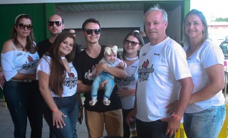 
<a style='margin-left: 5px;' class='btn btn-xs btn-social btn-facebook' href='https://www.facebook.com/sharer/sharer.php?u=https://www.galeramix.com.br/imagem/a46/800-800-90/conteudo/site_galerias/46/churrascada-afajti-tijucas-galera-mix-89.jpg' rel='popup' data-width='500' data-height='400'><i class='fa fa-facebook'></i>Compartilhar <span class='hidden-xs'>no Facebook</span>
</a> 
<a class='btn btn-default btn-xs' target='_blank' href='imagem/a46/800-800-90/conteudo/site_galerias/46/churrascada-afajti-tijucas-galera-mix-89.jpg'>
<span class='glyphicon glyphicon-cloud-download'></span> Salvar
</a>
