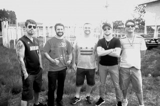 
<a style='margin-left: 5px;' class='btn btn-xs btn-social btn-facebook' href='https://www.facebook.com/sharer/sharer.php?u=https://www.galeramix.com.br/imagem/a46/800-800-90/conteudo/site_galerias/46/churrascada-afajti-tijucas-galera-mix-91.jpg' rel='popup' data-width='500' data-height='400'><i class='fa fa-facebook'></i>Compartilhar <span class='hidden-xs'>no Facebook</span>
</a> 
<a class='btn btn-default btn-xs' target='_blank' href='imagem/a46/800-800-90/conteudo/site_galerias/46/churrascada-afajti-tijucas-galera-mix-91.jpg'>
<span class='glyphicon glyphicon-cloud-download'></span> Salvar
</a>
