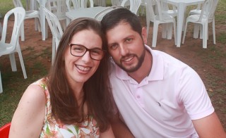 
<a style='margin-left: 5px;' class='btn btn-xs btn-social btn-facebook' href='https://www.facebook.com/sharer/sharer.php?u=https://www.galeramix.com.br/imagem/a47/800-800-90/conteudo/site_galerias/47/feijoada-consciencia-negra-casarao-gallotti-tijucas-64.jpg' rel='popup' data-width='500' data-height='400'><i class='fa fa-facebook'></i>Compartilhar <span class='hidden-xs'>no Facebook</span>
</a> 
<a class='btn btn-default btn-xs' target='_blank' href='imagem/a47/800-800-90/conteudo/site_galerias/47/feijoada-consciencia-negra-casarao-gallotti-tijucas-64.jpg'>
<span class='glyphicon glyphicon-cloud-download'></span> Salvar
</a>
