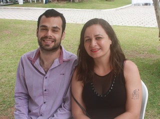 
<a style='margin-left: 5px;' class='btn btn-xs btn-social btn-facebook' href='https://www.facebook.com/sharer/sharer.php?u=https://www.galeramix.com.br/imagem/a47/800-800-90/conteudo/site_galerias/47/feijoada-consciencia-negra-casarao-gallotti-tijucas-7.jpg' rel='popup' data-width='500' data-height='400'><i class='fa fa-facebook'></i>Compartilhar <span class='hidden-xs'>no Facebook</span>
</a> 
<a class='btn btn-default btn-xs' target='_blank' href='imagem/a47/800-800-90/conteudo/site_galerias/47/feijoada-consciencia-negra-casarao-gallotti-tijucas-7.jpg'>
<span class='glyphicon glyphicon-cloud-download'></span> Salvar
</a>
