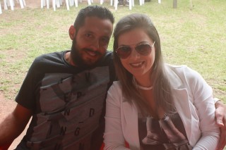 
<a style='margin-left: 5px;' class='btn btn-xs btn-social btn-facebook' href='https://www.facebook.com/sharer/sharer.php?u=https://www.galeramix.com.br/imagem/a47/800-800-90/conteudo/site_galerias/47/feijoada-consciencia-negra-casarao-gallotti-tijucas-80.jpg' rel='popup' data-width='500' data-height='400'><i class='fa fa-facebook'></i>Compartilhar <span class='hidden-xs'>no Facebook</span>
</a> 
<a class='btn btn-default btn-xs' target='_blank' href='imagem/a47/800-800-90/conteudo/site_galerias/47/feijoada-consciencia-negra-casarao-gallotti-tijucas-80.jpg'>
<span class='glyphicon glyphicon-cloud-download'></span> Salvar
</a>
