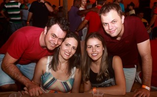 
<a style='margin-left: 5px;' class='btn btn-xs btn-social btn-facebook' href='https://www.facebook.com/sharer/sharer.php?u=https://www.galeramix.com.br/imagem/a48/800-800-90/conteudo/site_galerias/48/1-costelaco-da-amizade-pista-do-binho-canelinha-46.jpg' rel='popup' data-width='500' data-height='400'><i class='fa fa-facebook'></i>Compartilhar <span class='hidden-xs'>no Facebook</span>
</a> 
<a class='btn btn-default btn-xs' target='_blank' href='imagem/a48/800-800-90/conteudo/site_galerias/48/1-costelaco-da-amizade-pista-do-binho-canelinha-46.jpg'>
<span class='glyphicon glyphicon-cloud-download'></span> Salvar
</a>
