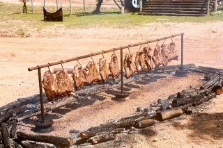 
<a style='margin-left: 5px;' class='btn btn-xs btn-social btn-facebook' href='https://www.facebook.com/sharer/sharer.php?u=https://www.galeramix.com.br/imagem/a48/800-800-90/conteudo/site_galerias/48/1-costelaco-da-amizade-pista-do-binho-canelinha-57.jpg' rel='popup' data-width='500' data-height='400'><i class='fa fa-facebook'></i>Compartilhar <span class='hidden-xs'>no Facebook</span>
</a> 
<a class='btn btn-default btn-xs' target='_blank' href='imagem/a48/800-800-90/conteudo/site_galerias/48/1-costelaco-da-amizade-pista-do-binho-canelinha-57.jpg'>
<span class='glyphicon glyphicon-cloud-download'></span> Salvar
</a>
