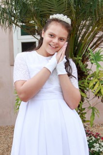 
<a style='margin-left: 5px;' class='btn btn-xs btn-social btn-facebook' href='https://www.facebook.com/sharer/sharer.php?u=https://www.galeramix.com.br/imagem/a51/800-800-90/conteudo/site_galerias/51/primeira-eucaristia-tayna-50.jpg' rel='popup' data-width='500' data-height='400'><i class='fa fa-facebook'></i>Compartilhar <span class='hidden-xs'>no Facebook</span>
</a> 
<a class='btn btn-default btn-xs' target='_blank' href='imagem/a51/800-800-90/conteudo/site_galerias/51/primeira-eucaristia-tayna-50.jpg'>
<span class='glyphicon glyphicon-cloud-download'></span> Salvar
</a>
