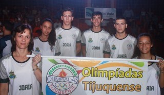 
<a style='margin-left: 5px;' class='btn btn-xs btn-social btn-facebook' href='https://www.facebook.com/sharer/sharer.php?u=https://www.galeramix.com.br/imagem/a52/800-800-90/conteudo/site_galerias/52/xv-olimpiadas-tijuquense-19.jpg' rel='popup' data-width='500' data-height='400'><i class='fa fa-facebook'></i>Compartilhar <span class='hidden-xs'>no Facebook</span>
</a> 
<a class='btn btn-default btn-xs' target='_blank' href='imagem/a52/800-800-90/conteudo/site_galerias/52/xv-olimpiadas-tijuquense-19.jpg'>
<span class='glyphicon glyphicon-cloud-download'></span> Salvar
</a>
