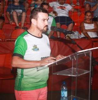 
<a style='margin-left: 5px;' class='btn btn-xs btn-social btn-facebook' href='https://www.facebook.com/sharer/sharer.php?u=https://www.galeramix.com.br/imagem/a52/800-800-90/conteudo/site_galerias/52/xv-olimpiadas-tijuquense-23.jpg' rel='popup' data-width='500' data-height='400'><i class='fa fa-facebook'></i>Compartilhar <span class='hidden-xs'>no Facebook</span>
</a> 
<a class='btn btn-default btn-xs' target='_blank' href='imagem/a52/800-800-90/conteudo/site_galerias/52/xv-olimpiadas-tijuquense-23.jpg'>
<span class='glyphicon glyphicon-cloud-download'></span> Salvar
</a>
