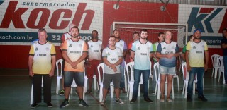 
<a style='margin-left: 5px;' class='btn btn-xs btn-social btn-facebook' href='https://www.facebook.com/sharer/sharer.php?u=https://www.galeramix.com.br/imagem/a52/800-800-90/conteudo/site_galerias/52/xv-olimpiadas-tijuquense-4.jpg' rel='popup' data-width='500' data-height='400'><i class='fa fa-facebook'></i>Compartilhar <span class='hidden-xs'>no Facebook</span>
</a> 
<a class='btn btn-default btn-xs' target='_blank' href='imagem/a52/800-800-90/conteudo/site_galerias/52/xv-olimpiadas-tijuquense-4.jpg'>
<span class='glyphicon glyphicon-cloud-download'></span> Salvar
</a>
