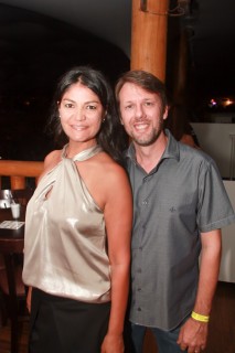 
<a style='margin-left: 5px;' class='btn btn-xs btn-social btn-facebook' href='https://www.facebook.com/sharer/sharer.php?u=https://www.galeramix.com.br/imagem/a53/800-800-90/conteudo/site_galerias/53/petry-87.jpg' rel='popup' data-width='500' data-height='400'><i class='fa fa-facebook'></i>Compartilhar <span class='hidden-xs'>no Facebook</span>
</a> 
<a class='btn btn-default btn-xs' target='_blank' href='imagem/a53/800-800-90/conteudo/site_galerias/53/petry-87.jpg'>
<span class='glyphicon glyphicon-cloud-download'></span> Salvar
</a>
