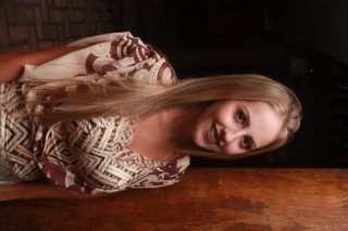 
<a style='margin-left: 5px;' class='btn btn-xs btn-social btn-facebook' href='https://www.facebook.com/sharer/sharer.php?u=https://www.galeramix.com.br/imagem/a55/800-800-90/conteudo/site_galerias/55/img8419.jpg' rel='popup' data-width='500' data-height='400'><i class='fa fa-facebook'></i>Compartilhar <span class='hidden-xs'>no Facebook</span>
</a> 
<a class='btn btn-default btn-xs' target='_blank' href='imagem/a55/800-800-90/conteudo/site_galerias/55/img8419.jpg'>
<span class='glyphicon glyphicon-cloud-download'></span> Salvar
</a>
