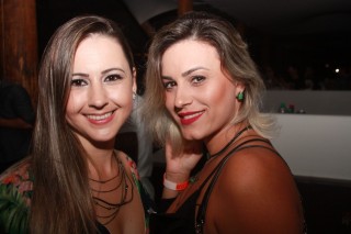 
<a style='margin-left: 5px;' class='btn btn-xs btn-social btn-facebook' href='https://www.facebook.com/sharer/sharer.php?u=https://www.galeramix.com.br/imagem/a55/800-800-90/conteudo/site_galerias/55/img8462.jpg' rel='popup' data-width='500' data-height='400'><i class='fa fa-facebook'></i>Compartilhar <span class='hidden-xs'>no Facebook</span>
</a> 
<a class='btn btn-default btn-xs' target='_blank' href='imagem/a55/800-800-90/conteudo/site_galerias/55/img8462.jpg'>
<span class='glyphicon glyphicon-cloud-download'></span> Salvar
</a>
