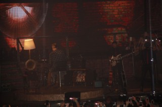 
<a style='margin-left: 5px;' class='btn btn-xs btn-social btn-facebook' href='https://www.facebook.com/sharer/sharer.php?u=https://www.galeramix.com.br/imagem/a55/800-800-90/conteudo/site_galerias/55/img8481.jpg' rel='popup' data-width='500' data-height='400'><i class='fa fa-facebook'></i>Compartilhar <span class='hidden-xs'>no Facebook</span>
</a> 
<a class='btn btn-default btn-xs' target='_blank' href='imagem/a55/800-800-90/conteudo/site_galerias/55/img8481.jpg'>
<span class='glyphicon glyphicon-cloud-download'></span> Salvar
</a>
