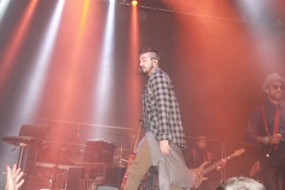 
<a style='margin-left: 5px;' class='btn btn-xs btn-social btn-facebook' href='https://www.facebook.com/sharer/sharer.php?u=https://www.galeramix.com.br/imagem/a55/800-800-90/conteudo/site_galerias/55/img8486.jpg' rel='popup' data-width='500' data-height='400'><i class='fa fa-facebook'></i>Compartilhar <span class='hidden-xs'>no Facebook</span>
</a> 
<a class='btn btn-default btn-xs' target='_blank' href='imagem/a55/800-800-90/conteudo/site_galerias/55/img8486.jpg'>
<span class='glyphicon glyphicon-cloud-download'></span> Salvar
</a>
