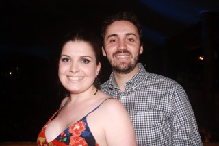 
<a style='margin-left: 5px;' class='btn btn-xs btn-social btn-facebook' href='https://www.facebook.com/sharer/sharer.php?u=https://www.galeramix.com.br/imagem/a55/800-800-90/conteudo/site_galerias/55/img8561.jpg' rel='popup' data-width='500' data-height='400'><i class='fa fa-facebook'></i>Compartilhar <span class='hidden-xs'>no Facebook</span>
</a> 
<a class='btn btn-default btn-xs' target='_blank' href='imagem/a55/800-800-90/conteudo/site_galerias/55/img8561.jpg'>
<span class='glyphicon glyphicon-cloud-download'></span> Salvar
</a>
