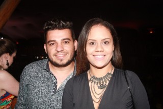 
<a style='margin-left: 5px;' class='btn btn-xs btn-social btn-facebook' href='https://www.facebook.com/sharer/sharer.php?u=https://www.galeramix.com.br/imagem/a55/800-800-90/conteudo/site_galerias/55/img8564.jpg' rel='popup' data-width='500' data-height='400'><i class='fa fa-facebook'></i>Compartilhar <span class='hidden-xs'>no Facebook</span>
</a> 
<a class='btn btn-default btn-xs' target='_blank' href='imagem/a55/800-800-90/conteudo/site_galerias/55/img8564.jpg'>
<span class='glyphicon glyphicon-cloud-download'></span> Salvar
</a>
