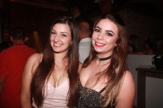 
<a style='margin-left: 5px;' class='btn btn-xs btn-social btn-facebook' href='https://www.facebook.com/sharer/sharer.php?u=https://www.galeramix.com.br/imagem/a55/800-800-90/conteudo/site_galerias/55/img8596.jpg' rel='popup' data-width='500' data-height='400'><i class='fa fa-facebook'></i>Compartilhar <span class='hidden-xs'>no Facebook</span>
</a> 
<a class='btn btn-default btn-xs' target='_blank' href='imagem/a55/800-800-90/conteudo/site_galerias/55/img8596.jpg'>
<span class='glyphicon glyphicon-cloud-download'></span> Salvar
</a>
