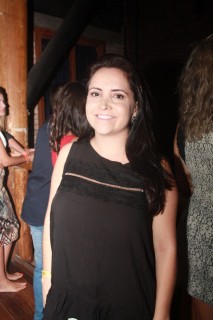 
<a style='margin-left: 5px;' class='btn btn-xs btn-social btn-facebook' href='https://www.facebook.com/sharer/sharer.php?u=https://www.galeramix.com.br/imagem/a57/800-800-90/conteudo/site_galerias/57/ce-petry-luan-santana-3.jpg' rel='popup' data-width='500' data-height='400'><i class='fa fa-facebook'></i>Compartilhar <span class='hidden-xs'>no Facebook</span>
</a> 
<a class='btn btn-default btn-xs' target='_blank' href='imagem/a57/800-800-90/conteudo/site_galerias/57/ce-petry-luan-santana-3.jpg'>
<span class='glyphicon glyphicon-cloud-download'></span> Salvar
</a>
