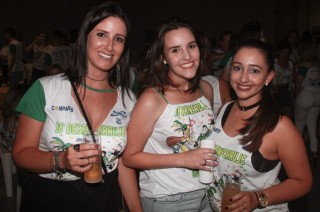 
<a style='margin-left: 5px;' class='btn btn-xs btn-social btn-facebook' href='https://www.facebook.com/sharer/sharer.php?u=https://www.galeramix.com.br/imagem/a58/800-800-90/conteudo/site_galerias/58/desenferruje-2018-111.jpg' rel='popup' data-width='500' data-height='400'><i class='fa fa-facebook'></i>Compartilhar <span class='hidden-xs'>no Facebook</span>
</a> 
<a class='btn btn-default btn-xs' target='_blank' href='imagem/a58/800-800-90/conteudo/site_galerias/58/desenferruje-2018-111.jpg'>
<span class='glyphicon glyphicon-cloud-download'></span> Salvar
</a>
