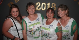 
<a style='margin-left: 5px;' class='btn btn-xs btn-social btn-facebook' href='https://www.facebook.com/sharer/sharer.php?u=https://www.galeramix.com.br/imagem/a58/800-800-90/conteudo/site_galerias/58/desenferruje-2018-17.jpg' rel='popup' data-width='500' data-height='400'><i class='fa fa-facebook'></i>Compartilhar <span class='hidden-xs'>no Facebook</span>
</a> 
<a class='btn btn-default btn-xs' target='_blank' href='imagem/a58/800-800-90/conteudo/site_galerias/58/desenferruje-2018-17.jpg'>
<span class='glyphicon glyphicon-cloud-download'></span> Salvar
</a>
