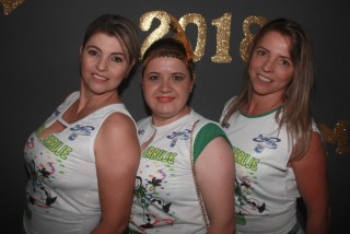 
<a style='margin-left: 5px;' class='btn btn-xs btn-social btn-facebook' href='https://www.facebook.com/sharer/sharer.php?u=https://www.galeramix.com.br/imagem/a58/800-800-90/conteudo/site_galerias/58/desenferruje-2018-30.jpg' rel='popup' data-width='500' data-height='400'><i class='fa fa-facebook'></i>Compartilhar <span class='hidden-xs'>no Facebook</span>
</a> 
<a class='btn btn-default btn-xs' target='_blank' href='imagem/a58/800-800-90/conteudo/site_galerias/58/desenferruje-2018-30.jpg'>
<span class='glyphicon glyphicon-cloud-download'></span> Salvar
</a>
