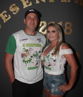 
<a style='margin-left: 5px;' class='btn btn-xs btn-social btn-facebook' href='https://www.facebook.com/sharer/sharer.php?u=https://www.galeramix.com.br/imagem/a58/800-800-90/conteudo/site_galerias/58/desenferruje-2018-31.jpg' rel='popup' data-width='500' data-height='400'><i class='fa fa-facebook'></i>Compartilhar <span class='hidden-xs'>no Facebook</span>
</a> 
<a class='btn btn-default btn-xs' target='_blank' href='imagem/a58/800-800-90/conteudo/site_galerias/58/desenferruje-2018-31.jpg'>
<span class='glyphicon glyphicon-cloud-download'></span> Salvar
</a>
