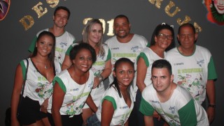 
<a style='margin-left: 5px;' class='btn btn-xs btn-social btn-facebook' href='https://www.facebook.com/sharer/sharer.php?u=https://www.galeramix.com.br/imagem/a58/800-800-90/conteudo/site_galerias/58/desenferruje-2018-70.jpg' rel='popup' data-width='500' data-height='400'><i class='fa fa-facebook'></i>Compartilhar <span class='hidden-xs'>no Facebook</span>
</a> 
<a class='btn btn-default btn-xs' target='_blank' href='imagem/a58/800-800-90/conteudo/site_galerias/58/desenferruje-2018-70.jpg'>
<span class='glyphicon glyphicon-cloud-download'></span> Salvar
</a>
