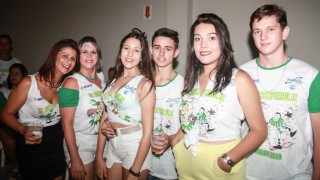 
<a style='margin-left: 5px;' class='btn btn-xs btn-social btn-facebook' href='https://www.facebook.com/sharer/sharer.php?u=https://www.galeramix.com.br/imagem/a58/800-800-90/conteudo/site_galerias/58/desenferruje-2018-97.jpg' rel='popup' data-width='500' data-height='400'><i class='fa fa-facebook'></i>Compartilhar <span class='hidden-xs'>no Facebook</span>
</a> 
<a class='btn btn-default btn-xs' target='_blank' href='imagem/a58/800-800-90/conteudo/site_galerias/58/desenferruje-2018-97.jpg'>
<span class='glyphicon glyphicon-cloud-download'></span> Salvar
</a>
