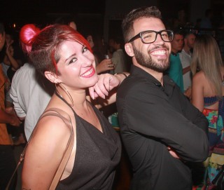 
<a style='margin-left: 5px;' class='btn btn-xs btn-social btn-facebook' href='https://www.facebook.com/sharer/sharer.php?u=https://www.galeramix.com.br/imagem/a61/800-800-90/conteudo/site_galerias/61/canja-dos-amigos-2018-live-tijucas-43.jpg' rel='popup' data-width='500' data-height='400'><i class='fa fa-facebook'></i>Compartilhar <span class='hidden-xs'>no Facebook</span>
</a> 
<a class='btn btn-default btn-xs' target='_blank' href='imagem/a61/800-800-90/conteudo/site_galerias/61/canja-dos-amigos-2018-live-tijucas-43.jpg'>
<span class='glyphicon glyphicon-cloud-download'></span> Salvar
</a>
