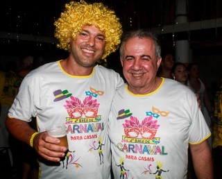 
<a style='margin-left: 5px;' class='btn btn-xs btn-social btn-facebook' href='https://www.facebook.com/sharer/sharer.php?u=https://www.galeramix.com.br/imagem/a63/800-800-90/conteudo/site_galerias/63/baile-de-carnaval-para-casais-ctg-fogao-de-lenha-tijucas-181.jpg' rel='popup' data-width='500' data-height='400'><i class='fa fa-facebook'></i>Compartilhar <span class='hidden-xs'>no Facebook</span>
</a> 
<a class='btn btn-default btn-xs' target='_blank' href='imagem/a63/800-800-90/conteudo/site_galerias/63/baile-de-carnaval-para-casais-ctg-fogao-de-lenha-tijucas-181.jpg'>
<span class='glyphicon glyphicon-cloud-download'></span> Salvar
</a>
