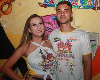 
<a style='margin-left: 5px;' class='btn btn-xs btn-social btn-facebook' href='https://www.facebook.com/sharer/sharer.php?u=https://www.galeramix.com.br/imagem/a63/800-800-90/conteudo/site_galerias/63/baile-de-carnaval-para-casais-ctg-fogao-de-lenha-tijucas-212.jpg' rel='popup' data-width='500' data-height='400'><i class='fa fa-facebook'></i>Compartilhar <span class='hidden-xs'>no Facebook</span>
</a> 
<a class='btn btn-default btn-xs' target='_blank' href='imagem/a63/800-800-90/conteudo/site_galerias/63/baile-de-carnaval-para-casais-ctg-fogao-de-lenha-tijucas-212.jpg'>
<span class='glyphicon glyphicon-cloud-download'></span> Salvar
</a>
