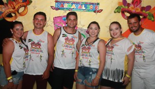 
<a style='margin-left: 5px;' class='btn btn-xs btn-social btn-facebook' href='https://www.facebook.com/sharer/sharer.php?u=https://www.galeramix.com.br/imagem/a63/800-800-90/conteudo/site_galerias/63/baile-de-carnaval-para-casais-ctg-fogao-de-lenha-tijucas-32.jpg' rel='popup' data-width='500' data-height='400'><i class='fa fa-facebook'></i>Compartilhar <span class='hidden-xs'>no Facebook</span>
</a> 
<a class='btn btn-default btn-xs' target='_blank' href='imagem/a63/800-800-90/conteudo/site_galerias/63/baile-de-carnaval-para-casais-ctg-fogao-de-lenha-tijucas-32.jpg'>
<span class='glyphicon glyphicon-cloud-download'></span> Salvar
</a>
