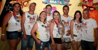 
<a style='margin-left: 5px;' class='btn btn-xs btn-social btn-facebook' href='https://www.facebook.com/sharer/sharer.php?u=https://www.galeramix.com.br/imagem/a63/800-800-90/conteudo/site_galerias/63/baile-de-carnaval-para-casais-ctg-fogao-de-lenha-tijucas-44.jpg' rel='popup' data-width='500' data-height='400'><i class='fa fa-facebook'></i>Compartilhar <span class='hidden-xs'>no Facebook</span>
</a> 
<a class='btn btn-default btn-xs' target='_blank' href='imagem/a63/800-800-90/conteudo/site_galerias/63/baile-de-carnaval-para-casais-ctg-fogao-de-lenha-tijucas-44.jpg'>
<span class='glyphicon glyphicon-cloud-download'></span> Salvar
</a>
