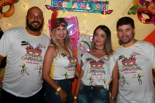 
<a style='margin-left: 5px;' class='btn btn-xs btn-social btn-facebook' href='https://www.facebook.com/sharer/sharer.php?u=https://www.galeramix.com.br/imagem/a63/800-800-90/conteudo/site_galerias/63/baile-de-carnaval-para-casais-ctg-fogao-de-lenha-tijucas-87.jpg' rel='popup' data-width='500' data-height='400'><i class='fa fa-facebook'></i>Compartilhar <span class='hidden-xs'>no Facebook</span>
</a> 
<a class='btn btn-default btn-xs' target='_blank' href='imagem/a63/800-800-90/conteudo/site_galerias/63/baile-de-carnaval-para-casais-ctg-fogao-de-lenha-tijucas-87.jpg'>
<span class='glyphicon glyphicon-cloud-download'></span> Salvar
</a>
