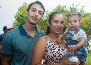 
<a style='margin-left: 5px;' class='btn btn-xs btn-social btn-facebook' href='https://www.facebook.com/sharer/sharer.php?u=https://www.galeramix.com.br/imagem/a64/800-800-90/conteudo/site_galerias/64/carnaval-infantil-casarao-gallotti-tijucas-4.jpg' rel='popup' data-width='500' data-height='400'><i class='fa fa-facebook'></i>Compartilhar <span class='hidden-xs'>no Facebook</span>
</a> 
<a class='btn btn-default btn-xs' target='_blank' href='imagem/a64/800-800-90/conteudo/site_galerias/64/carnaval-infantil-casarao-gallotti-tijucas-4.jpg'>
<span class='glyphicon glyphicon-cloud-download'></span> Salvar
</a>
