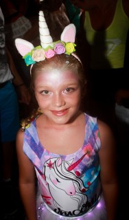 
<a style='margin-left: 5px;' class='btn btn-xs btn-social btn-facebook' href='https://www.facebook.com/sharer/sharer.php?u=https://www.galeramix.com.br/imagem/a64/800-800-90/conteudo/site_galerias/64/carnaval-infantil-casarao-gallotti-tijucas-75.jpg' rel='popup' data-width='500' data-height='400'><i class='fa fa-facebook'></i>Compartilhar <span class='hidden-xs'>no Facebook</span>
</a> 
<a class='btn btn-default btn-xs' target='_blank' href='imagem/a64/800-800-90/conteudo/site_galerias/64/carnaval-infantil-casarao-gallotti-tijucas-75.jpg'>
<span class='glyphicon glyphicon-cloud-download'></span> Salvar
</a>
