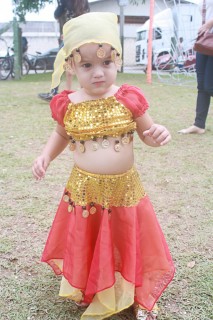 
            <a style='margin-left: 5px;' class='btn btn-xs btn-social btn-facebook' href='https://www.facebook.com/sharer/sharer.php?u=https://www.galeramix.com.br/imagem/a65/800-800-90/conteudo/site_galerias/65/carnaval-infantil-casarao-gallotti-tijucas-galera-mix-15.jpg' rel='popup' data-width='500' data-height='400'><i class='fa fa-facebook'></i>Compartilhar <span class='hidden-xs'>no Facebook</span>
        </a> 
        <a class='btn btn-default btn-xs' target='_blank' href='imagem/a65/800-800-90/conteudo/site_galerias/65/carnaval-infantil-casarao-gallotti-tijucas-galera-mix-15.jpg'>
            <span class='glyphicon glyphicon-cloud-download'></span> Salvar
        </a>
        