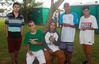 
<a style='margin-left: 5px;' class='btn btn-xs btn-social btn-facebook' href='https://www.facebook.com/sharer/sharer.php?u=https://www.galeramix.com.br/imagem/a65/800-800-90/conteudo/site_galerias/65/carnaval-infantil-casarao-gallotti-tijucas-galera-mix-45.jpg' rel='popup' data-width='500' data-height='400'><i class='fa fa-facebook'></i>Compartilhar <span class='hidden-xs'>no Facebook</span>
</a> 
<a class='btn btn-default btn-xs' target='_blank' href='imagem/a65/800-800-90/conteudo/site_galerias/65/carnaval-infantil-casarao-gallotti-tijucas-galera-mix-45.jpg'>
<span class='glyphicon glyphicon-cloud-download'></span> Salvar
</a>
