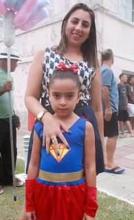 
<a style='margin-left: 5px;' class='btn btn-xs btn-social btn-facebook' href='https://www.facebook.com/sharer/sharer.php?u=https://www.galeramix.com.br/imagem/a65/800-800-90/conteudo/site_galerias/65/carnaval-infantil-casarao-gallotti-tijucas-galera-mix-83.jpg' rel='popup' data-width='500' data-height='400'><i class='fa fa-facebook'></i>Compartilhar <span class='hidden-xs'>no Facebook</span>
</a> 
<a class='btn btn-default btn-xs' target='_blank' href='imagem/a65/800-800-90/conteudo/site_galerias/65/carnaval-infantil-casarao-gallotti-tijucas-galera-mix-83.jpg'>
<span class='glyphicon glyphicon-cloud-download'></span> Salvar
</a>
