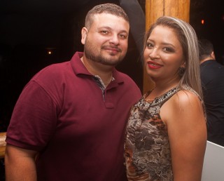 
<a style='margin-left: 5px;' class='btn btn-xs btn-social btn-facebook' href='https://www.facebook.com/sharer/sharer.php?u=https://www.galeramix.com.br/imagem/a67/800-800-90/conteudo/site_galerias/67/annita-petry-galera-mix-170.jpg' rel='popup' data-width='500' data-height='400'><i class='fa fa-facebook'></i>Compartilhar <span class='hidden-xs'>no Facebook</span>
</a> 
<a class='btn btn-default btn-xs' target='_blank' href='imagem/a67/800-800-90/conteudo/site_galerias/67/annita-petry-galera-mix-170.jpg'>
<span class='glyphicon glyphicon-cloud-download'></span> Salvar
</a>
