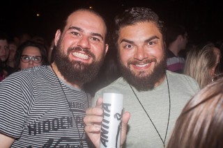 
<a style='margin-left: 5px;' class='btn btn-xs btn-social btn-facebook' href='https://www.facebook.com/sharer/sharer.php?u=https://www.galeramix.com.br/imagem/a67/800-800-90/conteudo/site_galerias/67/annita-petry-galera-mix-198.jpg' rel='popup' data-width='500' data-height='400'><i class='fa fa-facebook'></i>Compartilhar <span class='hidden-xs'>no Facebook</span>
</a> 
<a class='btn btn-default btn-xs' target='_blank' href='imagem/a67/800-800-90/conteudo/site_galerias/67/annita-petry-galera-mix-198.jpg'>
<span class='glyphicon glyphicon-cloud-download'></span> Salvar
</a>
