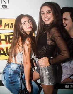 
<a style='margin-left: 5px;' class='btn btn-xs btn-social btn-facebook' href='https://www.facebook.com/sharer/sharer.php?u=https://www.galeramix.com.br/imagem/a67/800-800-90/conteudo/site_galerias/67/annita-petry-galera-mix-68.jpg' rel='popup' data-width='500' data-height='400'><i class='fa fa-facebook'></i>Compartilhar <span class='hidden-xs'>no Facebook</span>
</a> 
<a class='btn btn-default btn-xs' target='_blank' href='imagem/a67/800-800-90/conteudo/site_galerias/67/annita-petry-galera-mix-68.jpg'>
<span class='glyphicon glyphicon-cloud-download'></span> Salvar
</a>
