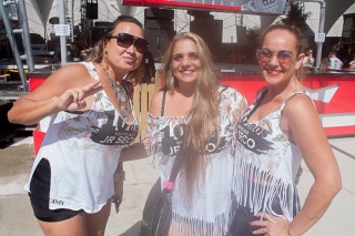 
                                <a style='margin-left: 5px;' class='btn btn-xs btn-social btn-facebook' href='https://www.facebook.com/sharer/sharer.php?u=https://www.galeramix.com.br/imagem/a68/800-800-90/conteudo/site_galerias/68/10-costelaco-do-jr-seco-1.jpg' rel='popup' data-width='500' data-height='400'><i class='fa fa-facebook'></i>Compartilhar <span class='hidden-xs'>no Facebook</span>
                            </a> 
                            <a class='btn btn-default btn-xs' target='_blank' href='imagem/a68/800-800-90/conteudo/site_galerias/68/10-costelaco-do-jr-seco-1.jpg'>
                                <span class='glyphicon glyphicon-cloud-download'></span> Salvar
                            </a>
                            